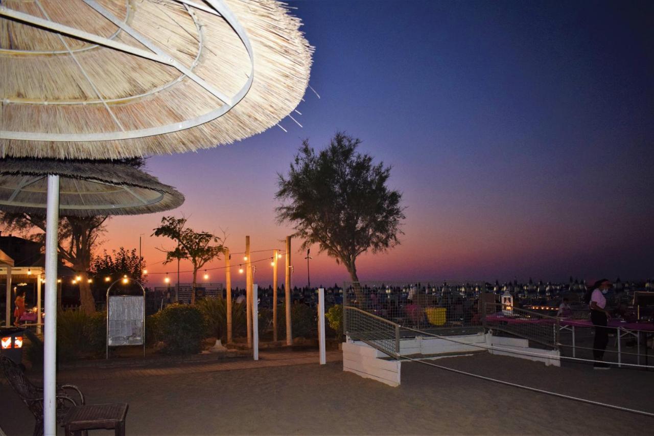 Hotel Adria Bellaria-Igea Marina Dış mekan fotoğraf