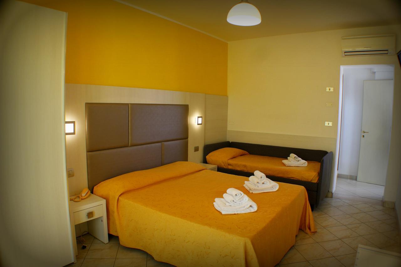 Hotel Adria Bellaria-Igea Marina Dış mekan fotoğraf