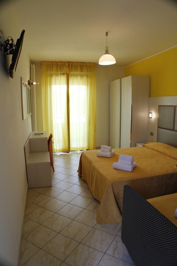 Hotel Adria Bellaria-Igea Marina Dış mekan fotoğraf