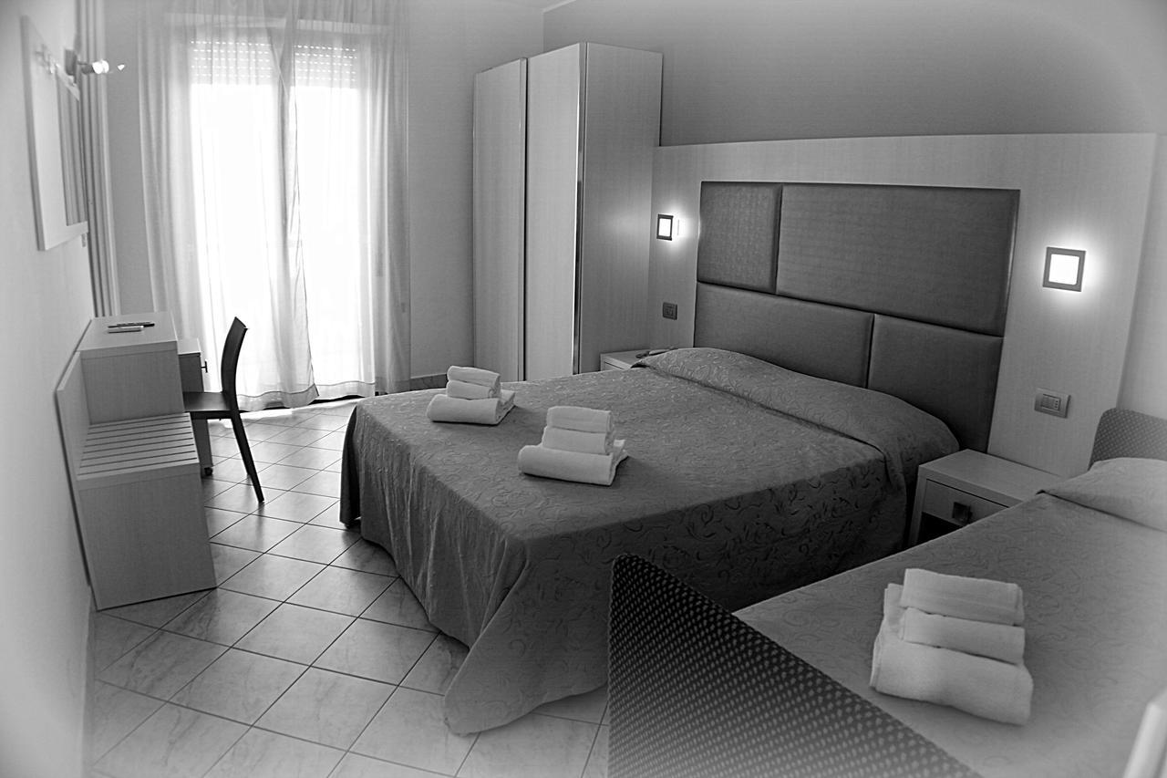 Hotel Adria Bellaria-Igea Marina Oda fotoğraf