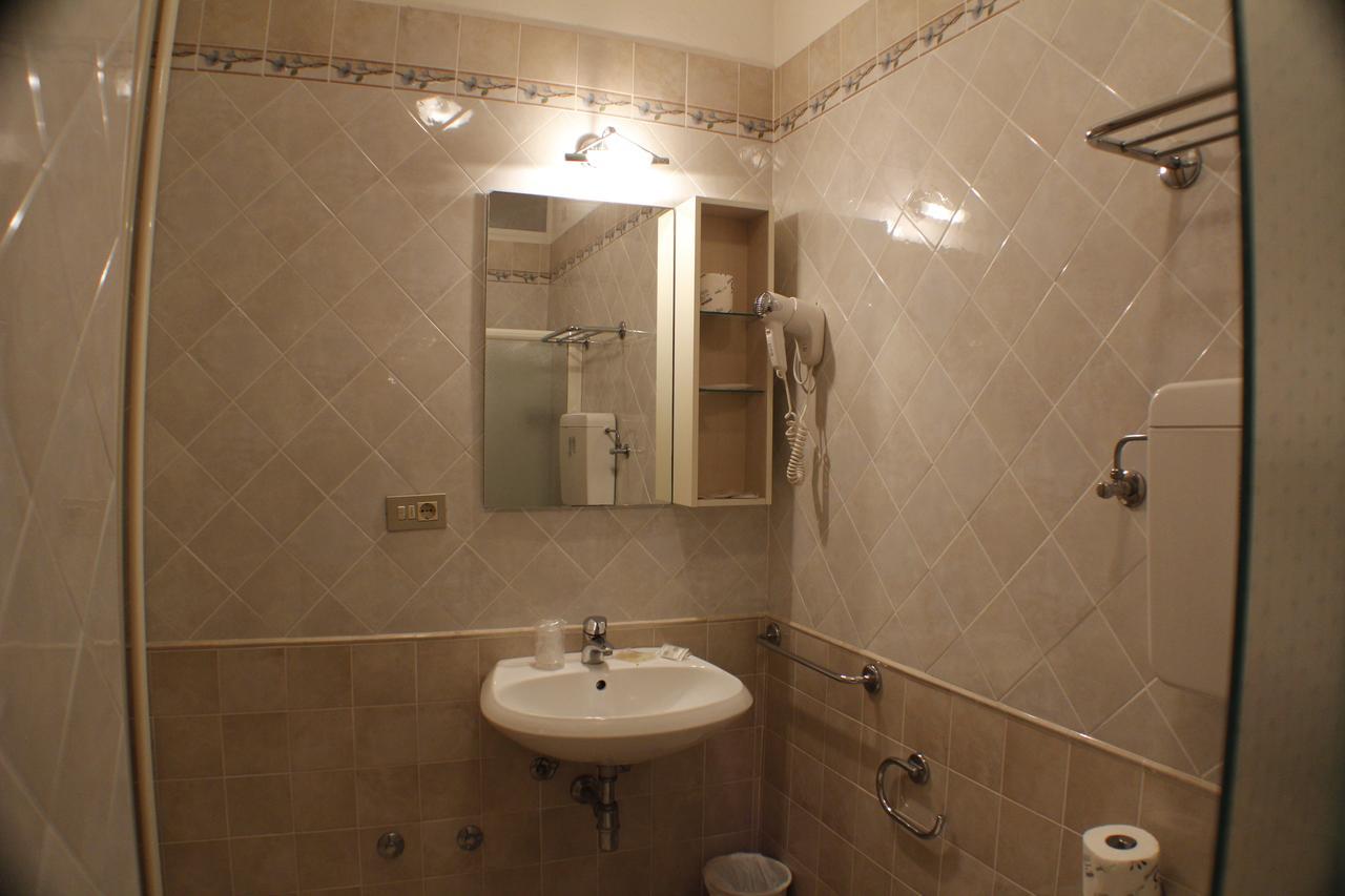 Hotel Adria Bellaria-Igea Marina Dış mekan fotoğraf